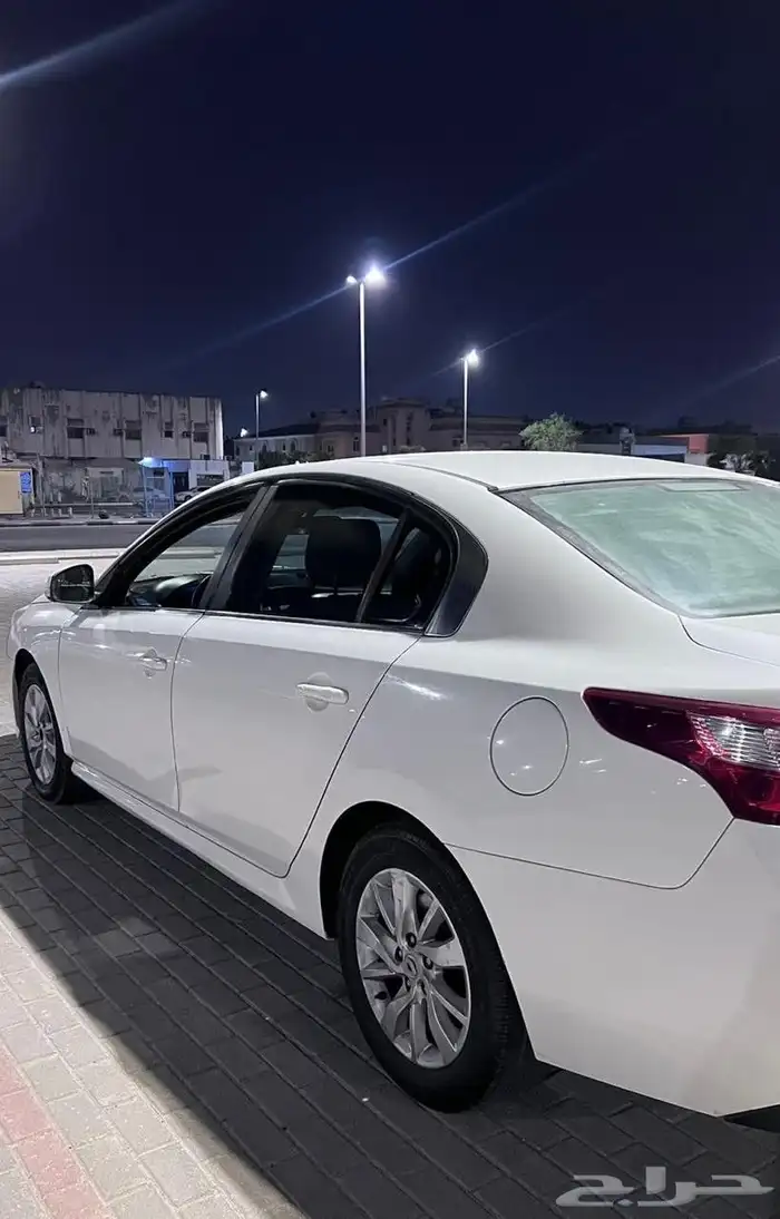 رينو سافران الموديل 2014 6