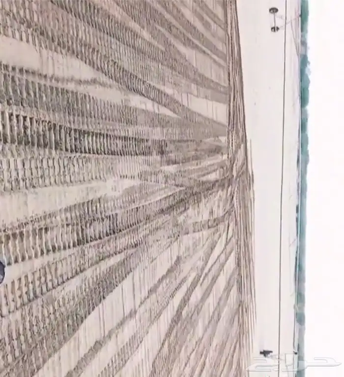 بلدوزر نظيف حديث للايجار 4