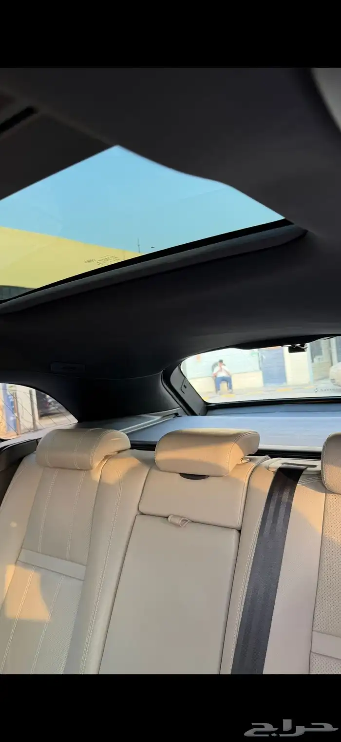 لاند روفر فيلار 11