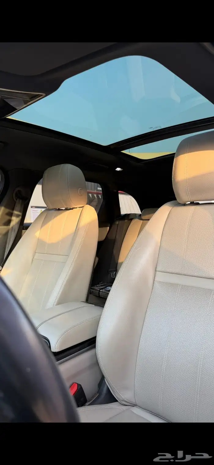 لاند روفر فيلار 14