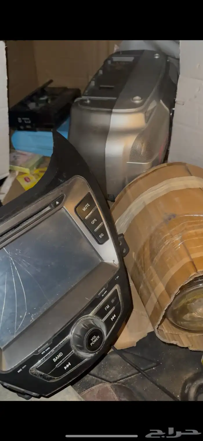 مجموعة اغراض تحف وغيرها 0