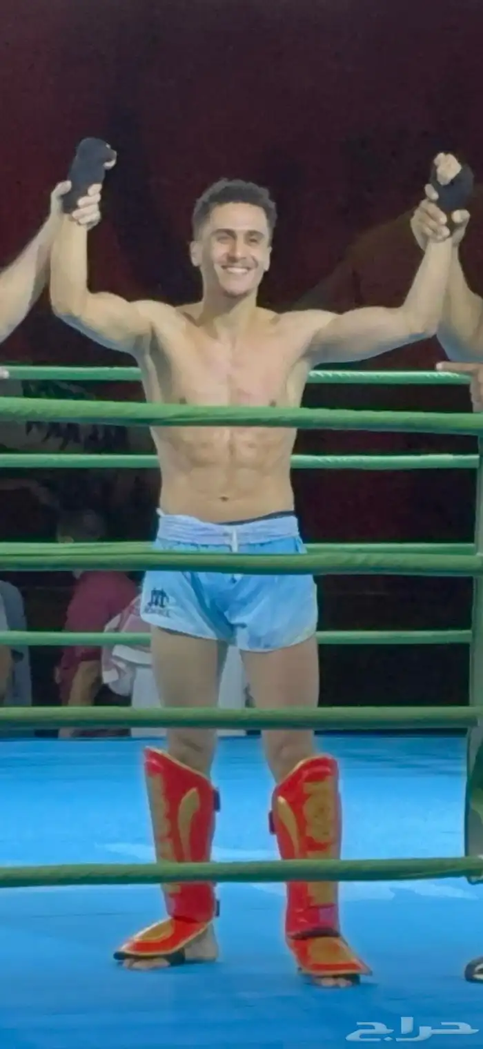 مدرب كيك بوكسينغ و مواي تاي ولياقة بدنية 2