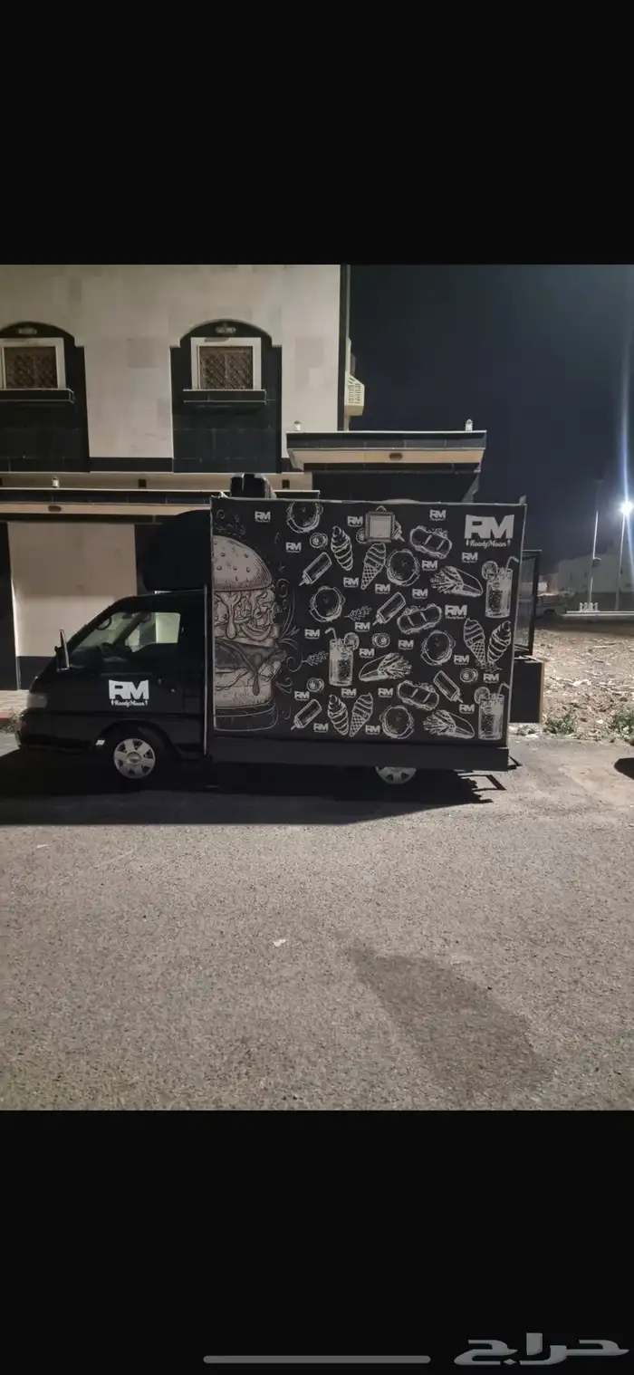 سيارة فود ترك 0