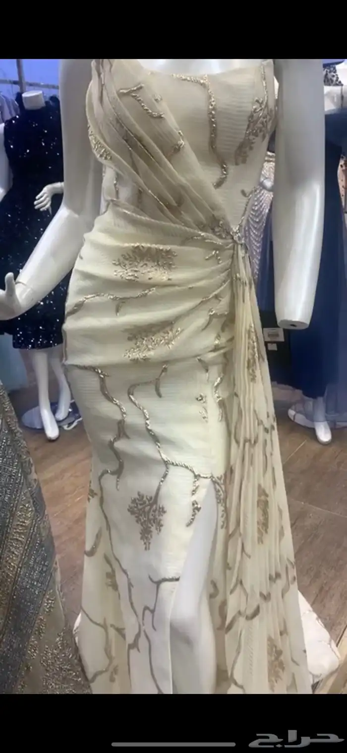 للبيع فستان جديد استخدام واحد 0