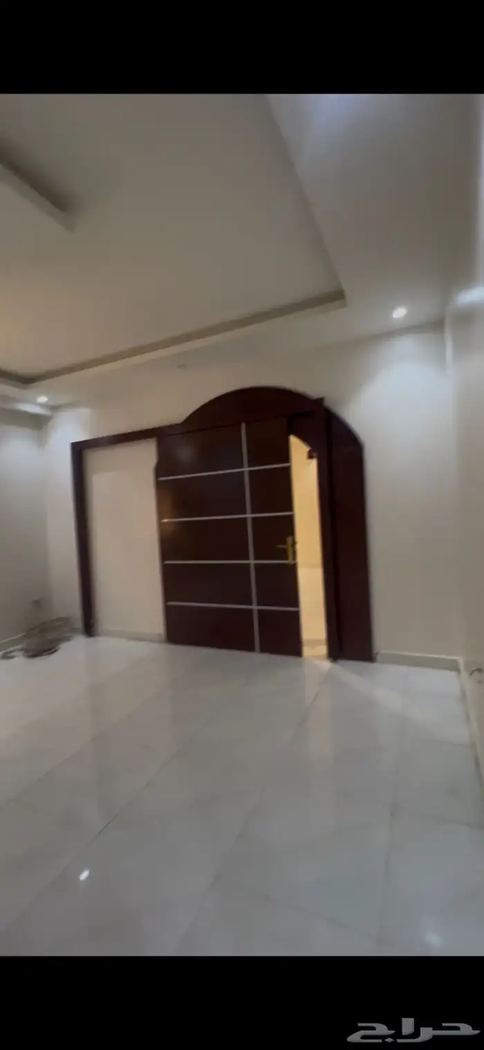 شقه للايجار 24