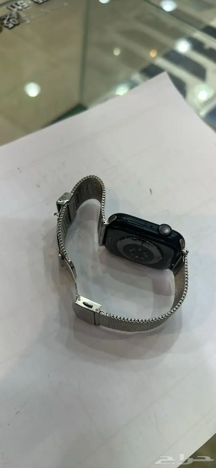 ساعة ابل الجيل الثامن للبيع 900 3