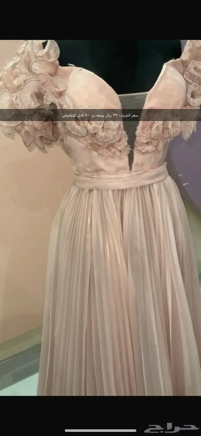 فساتين نضيفه جدا تغيرت ضروفي واطريت ابيعها 3