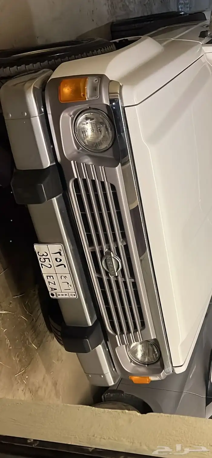 صدام وديكور اسطب اللوحه باترول 88-97 3