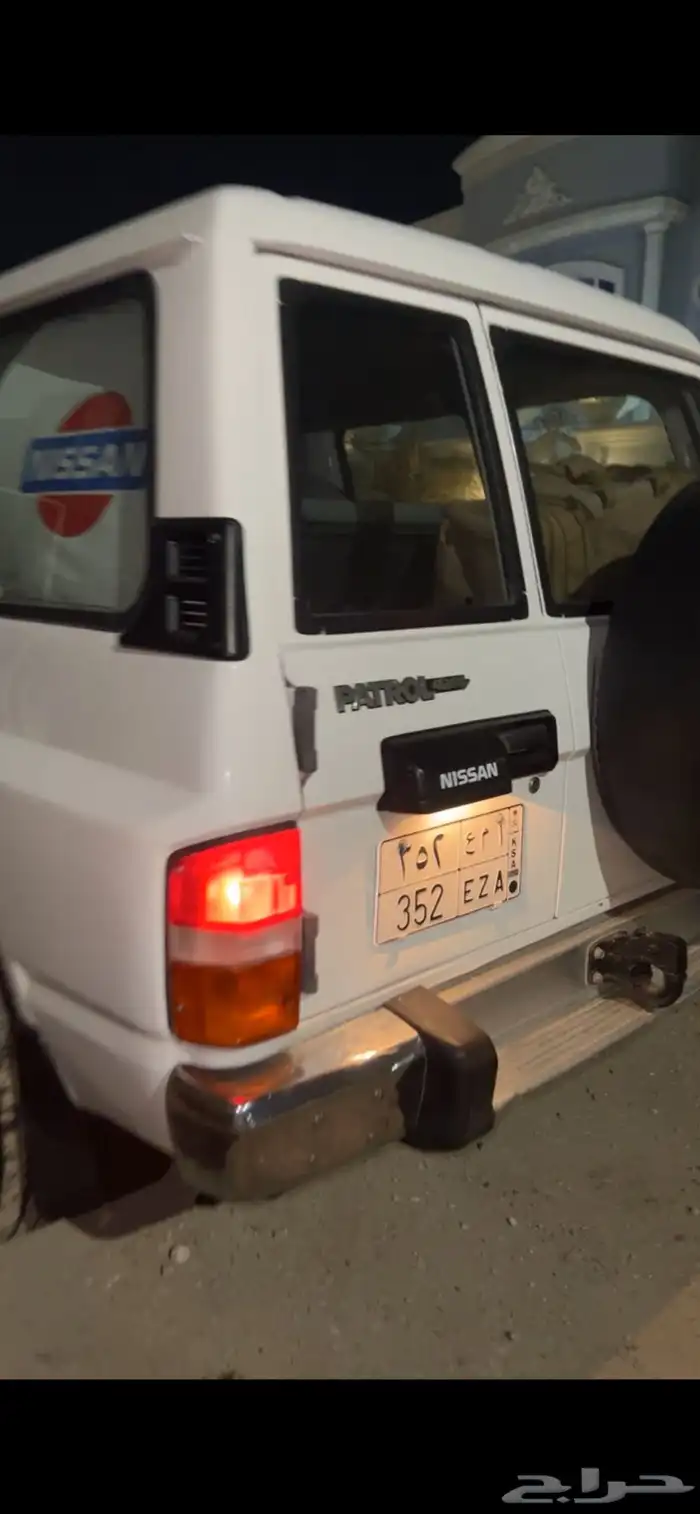 صدام وديكور اسطب اللوحه باترول 88-97 5