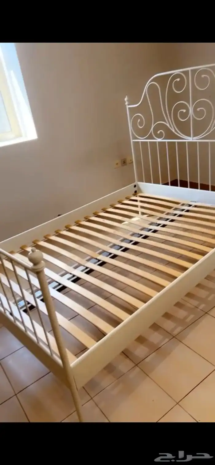 سرير اكيا بحاله ممتازه جدا 1