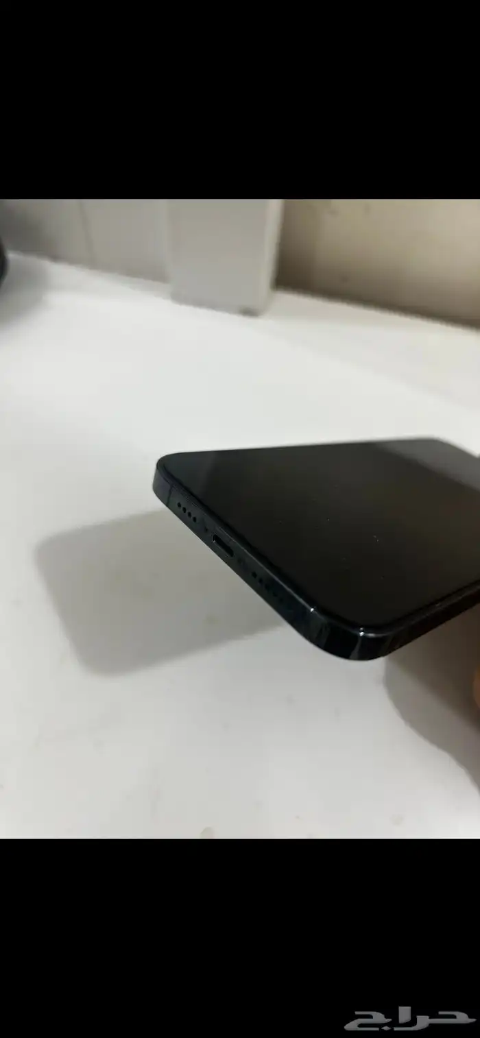 ايفون 12بروماكس نظيف 3