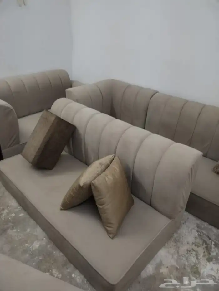 تنظيف غسيل خزانات كنب شقق مجالس بالمدينة المنورة 1