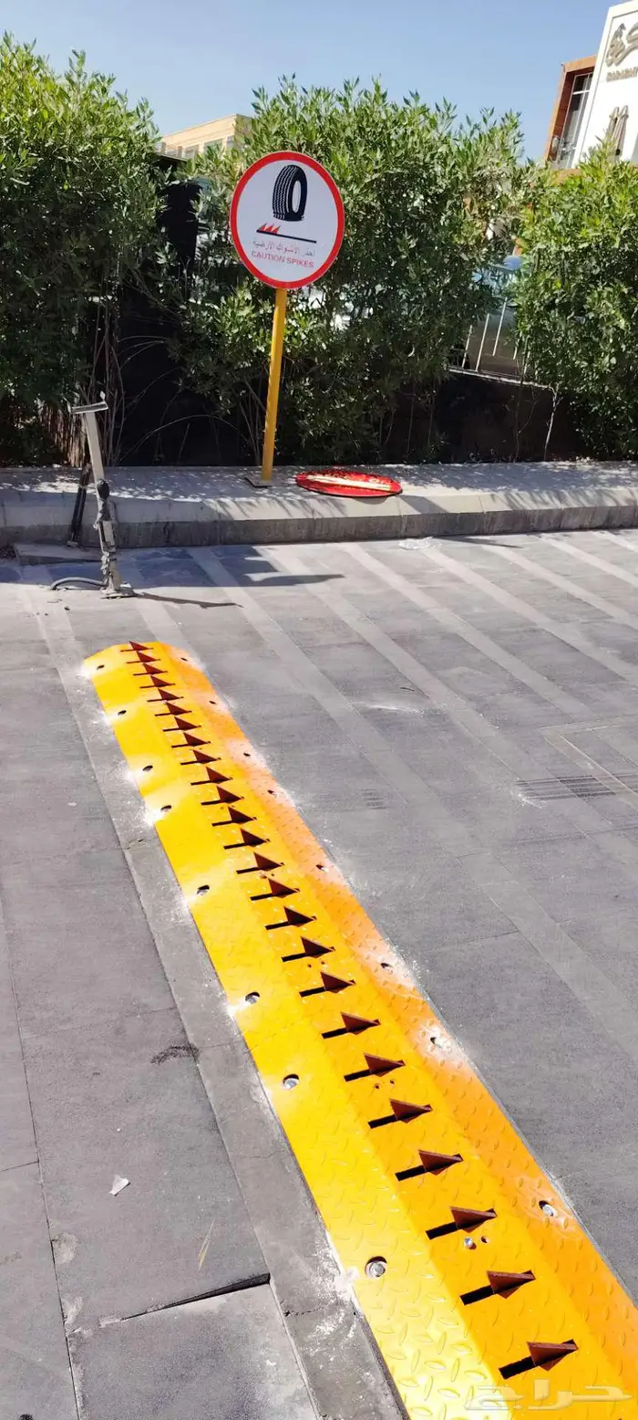 جهاز حاجز مواقف السيارات مطبات بوابات مواقف السيارات 3