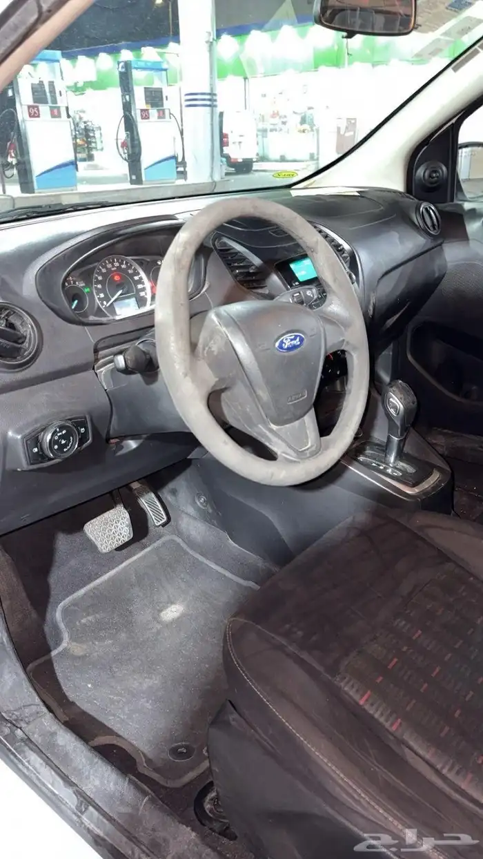 للبيع سياره فيجو 7