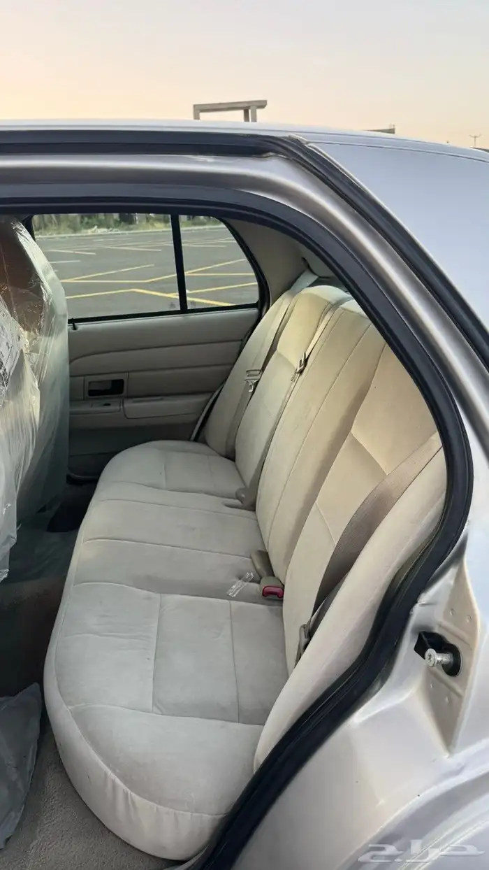 فورد كراون فكتوريا 2011 سعودي 7