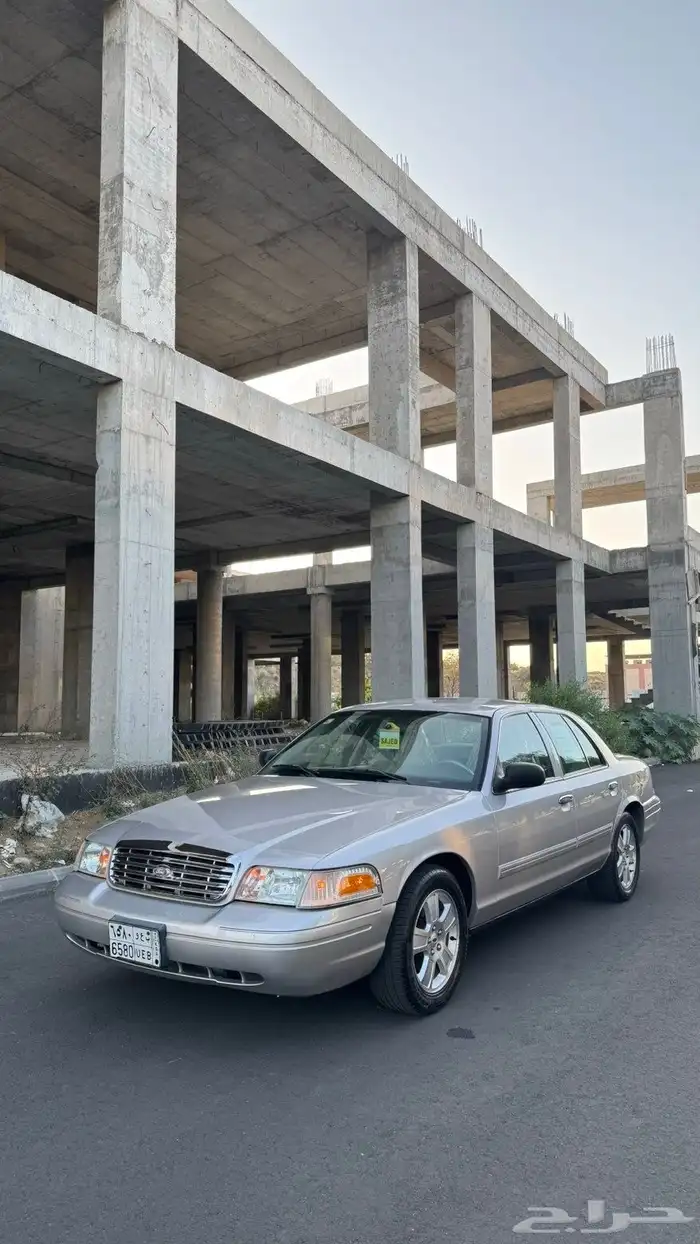 فورد كراون فكتوريا 2011 سعودي 0