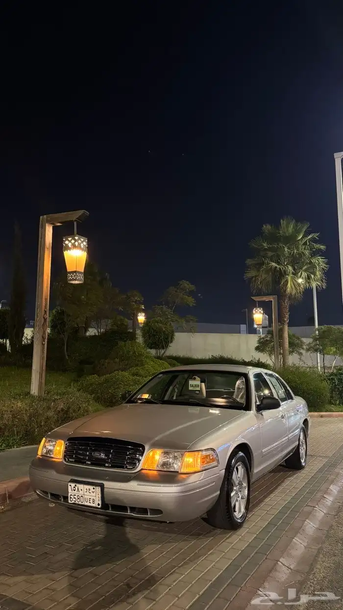 فورد كراون فكتوريا 2011 سعودي 3