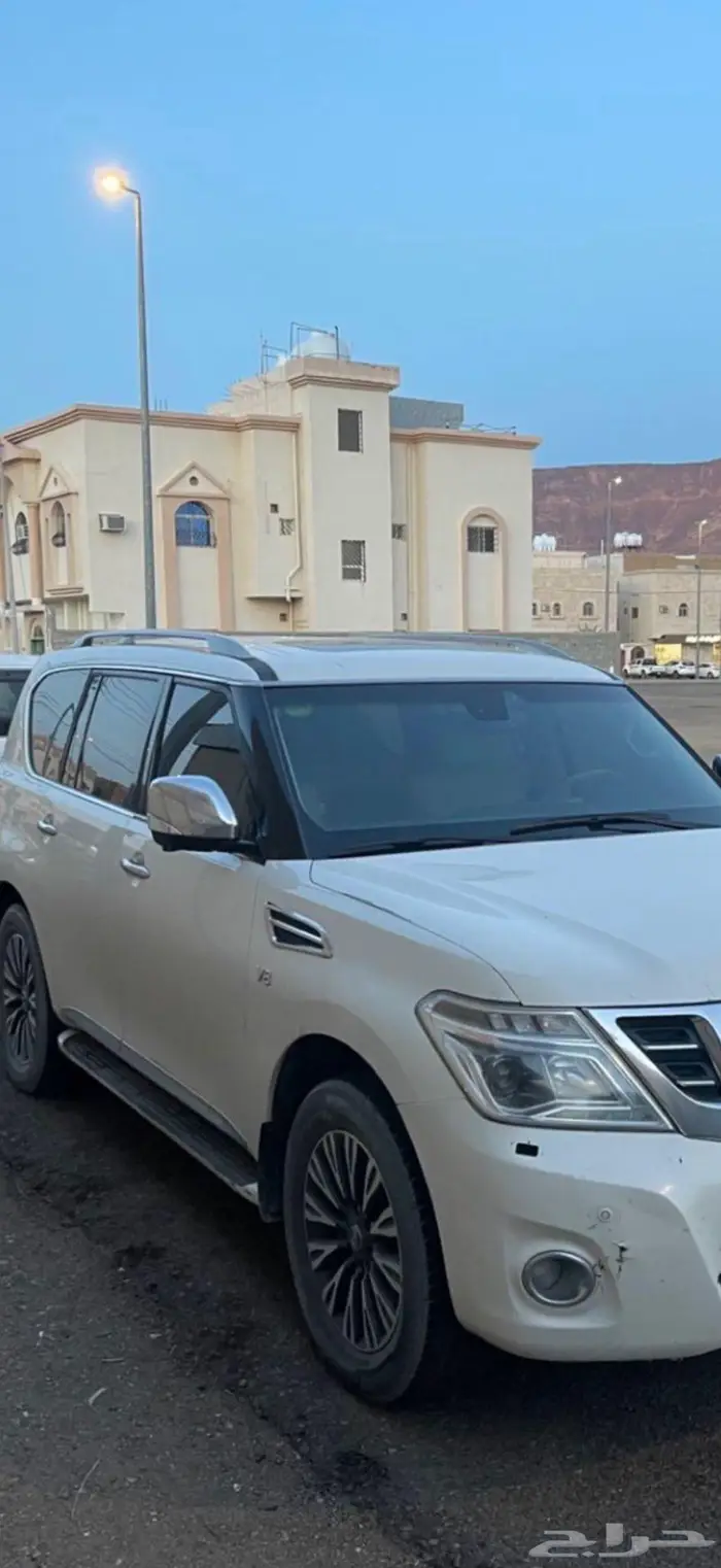 جيب نيسان بلاتينيوم موديل 2014 فل كامل حجم 400 2