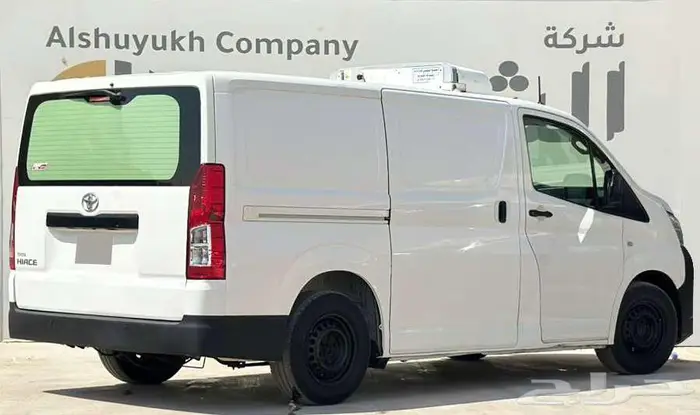 تويوتا هايس باص ثلاجة موديل 2020 3