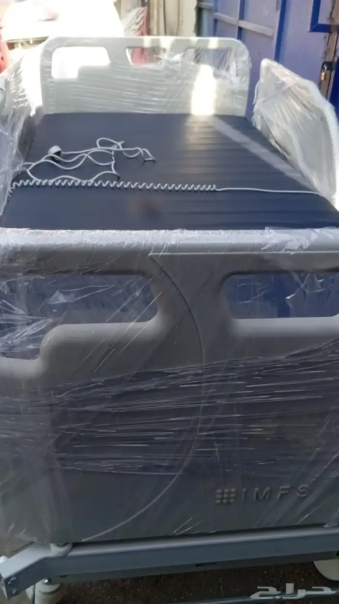 سرير طبي كهربائي 2