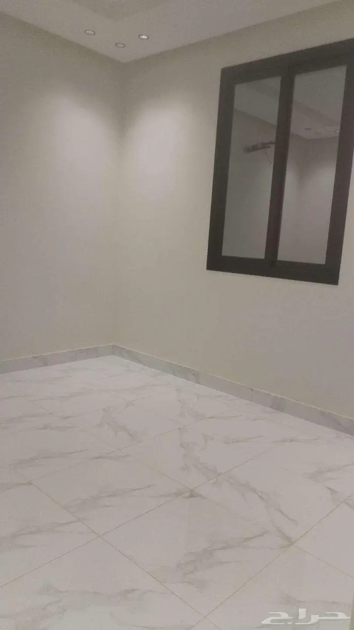 شقة في حي السلامةجدة 12