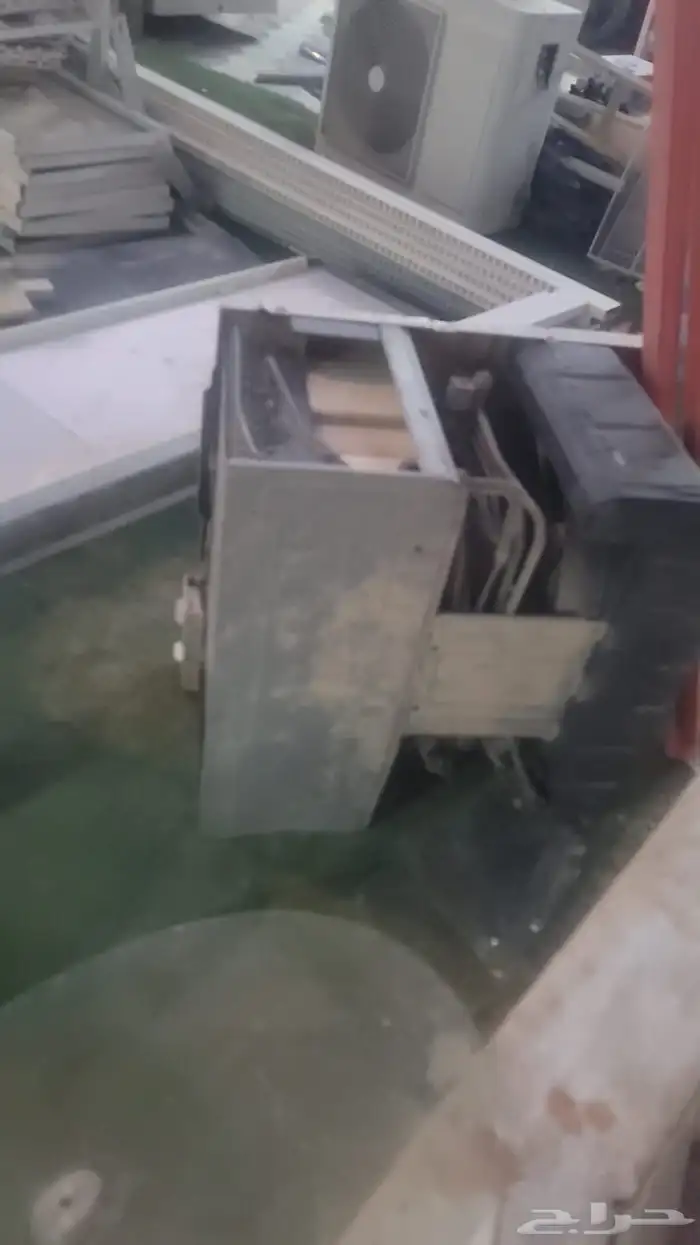 اغراض بقالة رفوف وثلاجتين 2