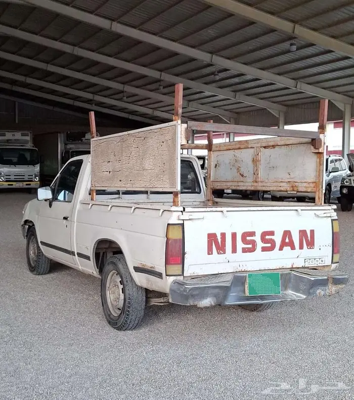 نيسان ددسن بكب غماره 1986 7