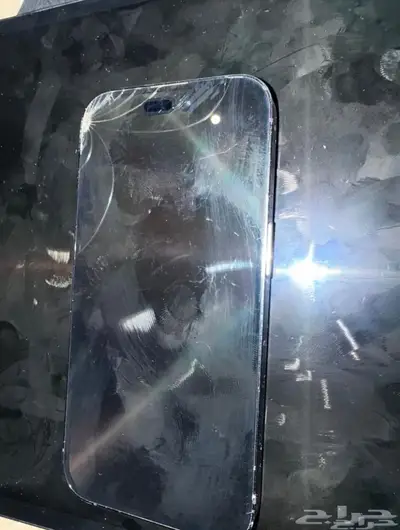 للبيع ايفون 14 برو 256 جيجا فيه كسر حسب الموضح بالصور index