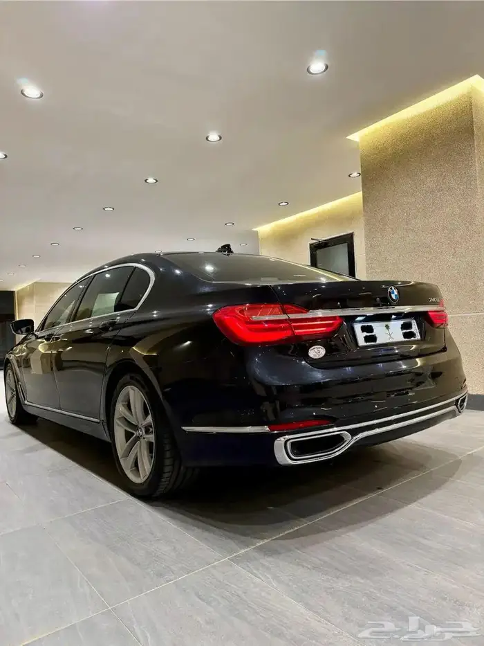 بي ام دبليو 740li 2018 فل كامل 5