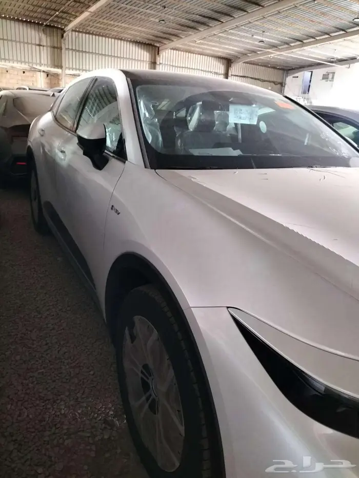 كراون 2026 سعودي لون ابيض عرض خاص 5