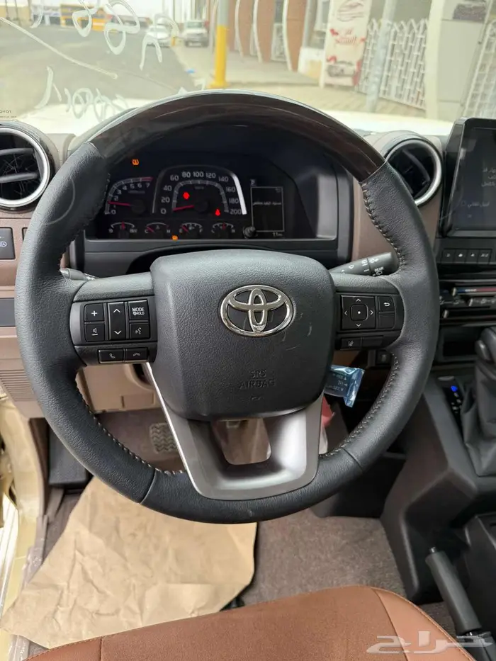 تويوتا جيب ربع رفرف فل كامل 2025 بنزين 4