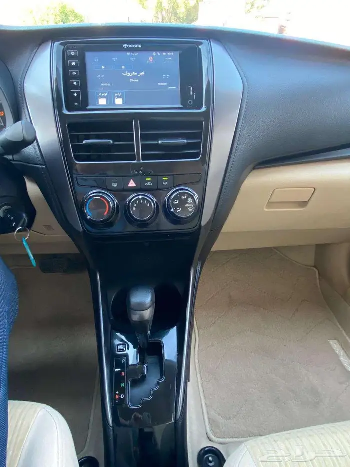 تويوتا يارس 2022 Y وارد عبداللطيف استخدام شخصي للبيع 22