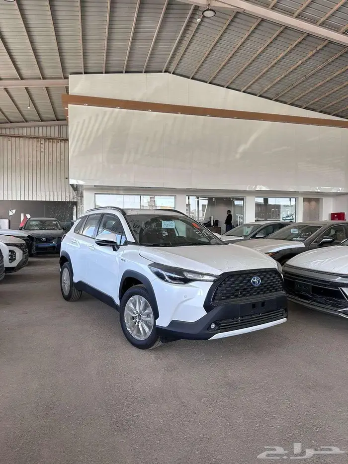 تويوتا كورولا كروس استاندر وفل 2025 عررض 0