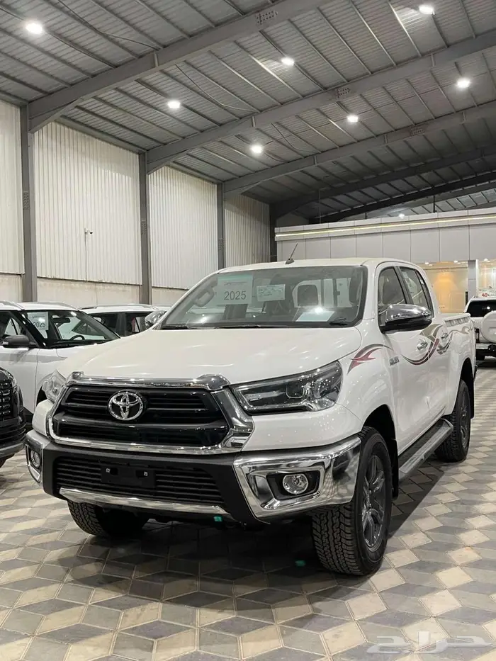 تويوتا هايلوكس دبل بنزين دبل 2025 خليجي فل عرض خاص 1