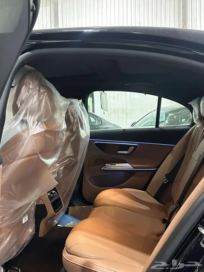 مرسيدس AMG موديل E200 2025 7