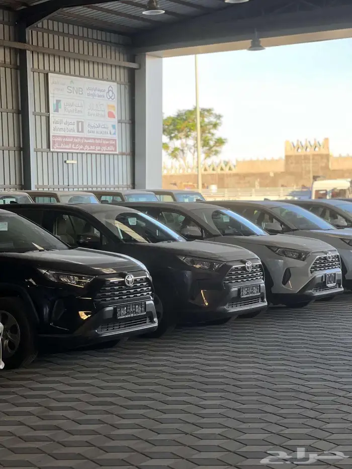 تويوتا راف فور 2025 خليجي 2.5 بدون دبل 3