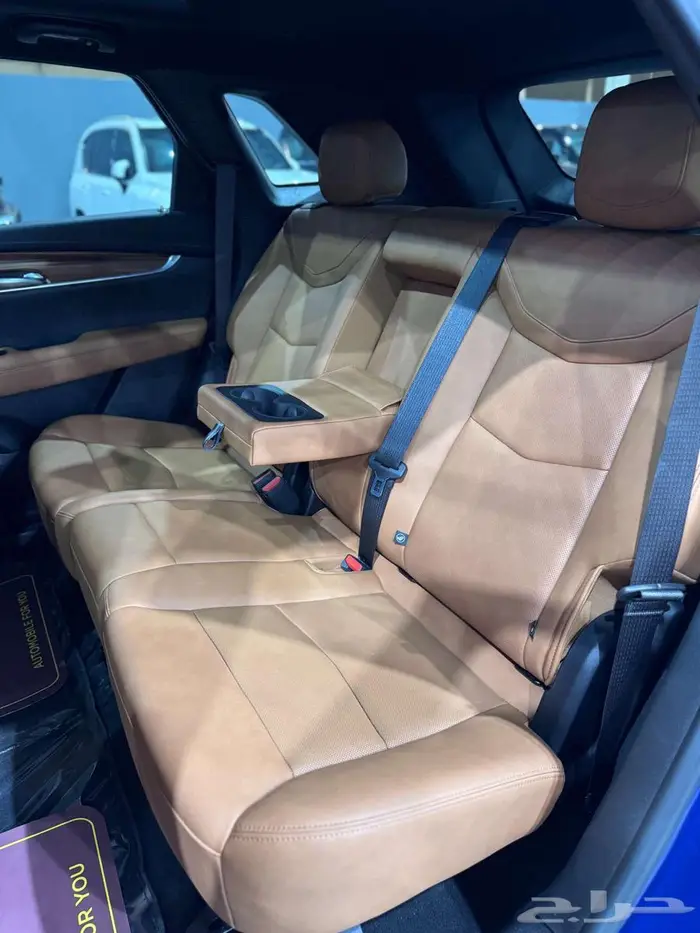 كاديلاك XT5 400 موديل 2023 7