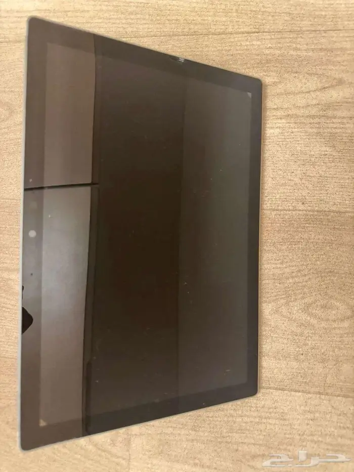 جهاز مايكروسوفت سيرفس برو 7 2