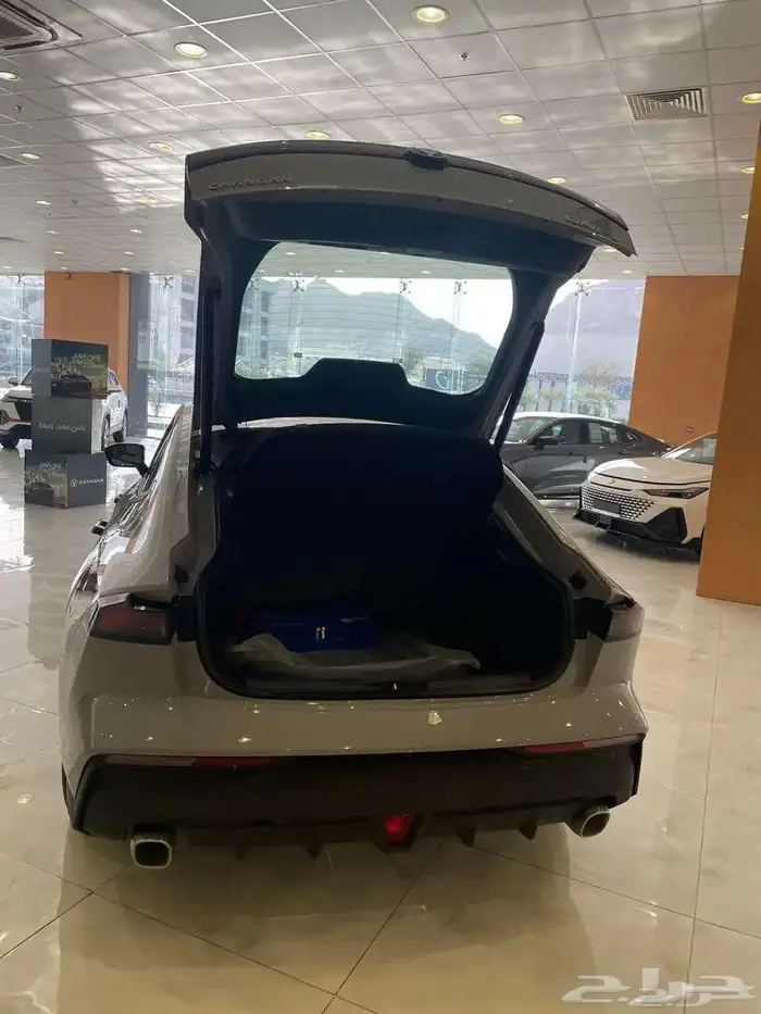 شانجان يوني في اليت موديل 2026 العرض الجبار 8