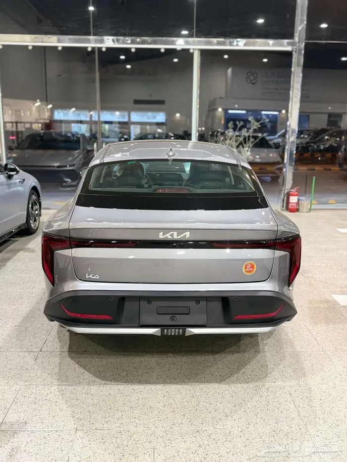 كيا k4 فتحة بانوراما ماكينة 2000 موديل 2026 3