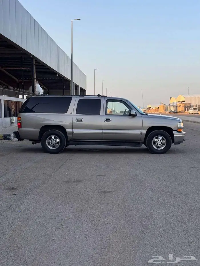 شيفورلية سوبربان 2001 3