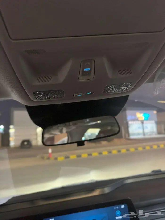 فورد تورس امبيانتي 2026 18