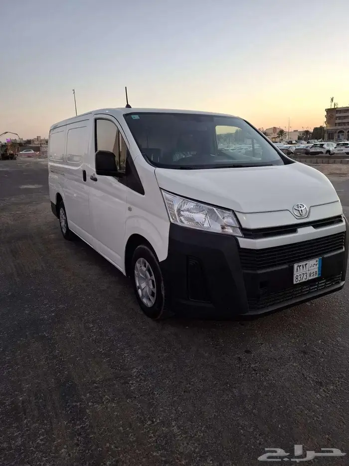 تويوتا هايس بضاعة ديزل 1