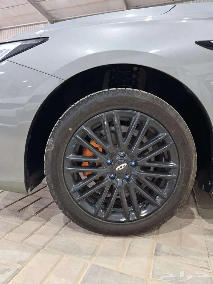 شيرى اريزو 8 كمفورت - لاكجيرى 2025 2