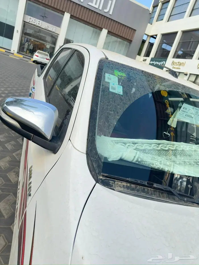 هايلكس GLX عبداللطيف جميل 13