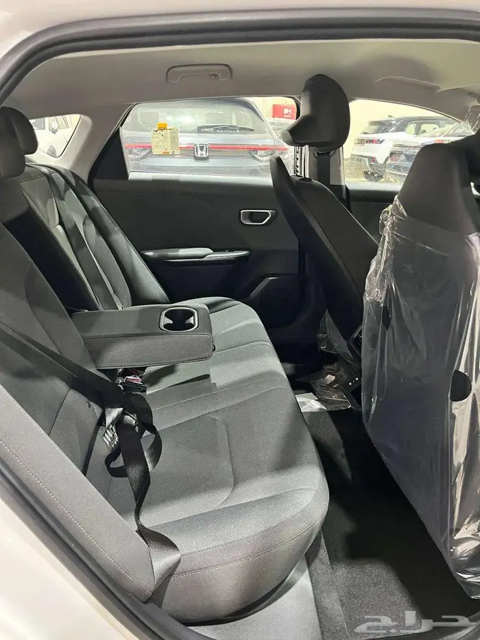 عرض خاص كيا K4 استاندر GL ماكينه 1.6 موديل 2026 7