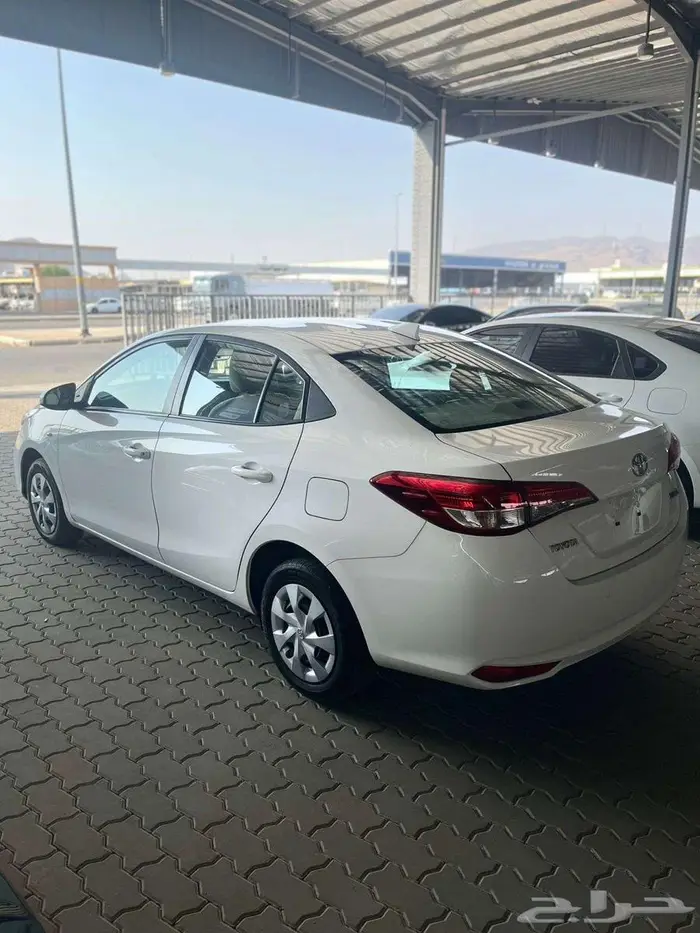 تويوتا يارس 2022 ممشي 60 الف 3