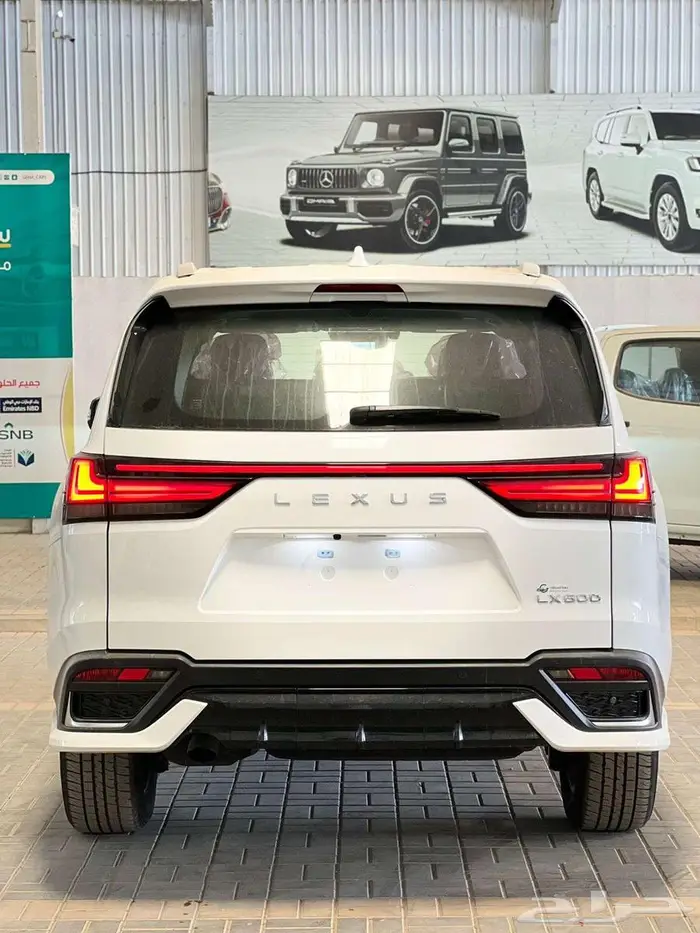 لكزس اف اسبورت 2025 سعودي ابيض 9