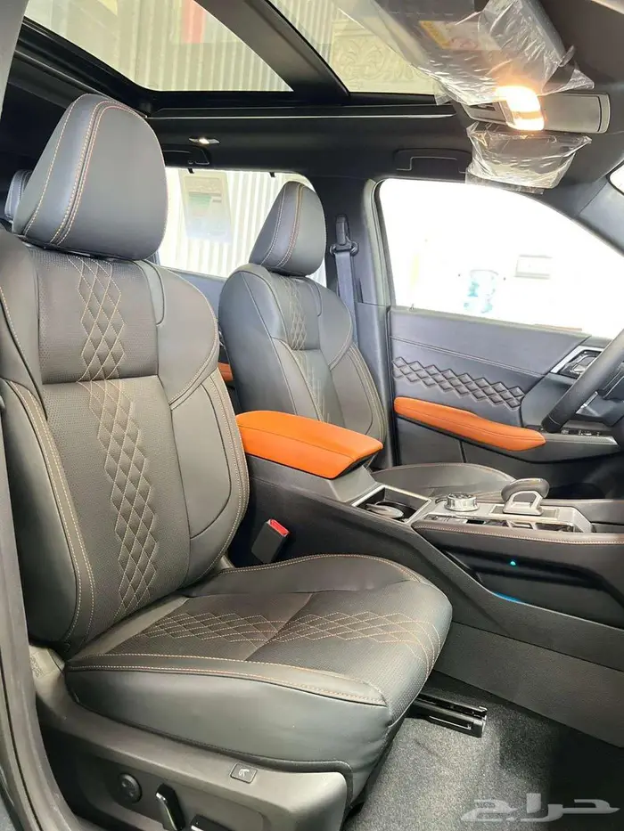 ميتسوبيشي اوتلاندر نص فل وفل كامل7 راكب 2025 23