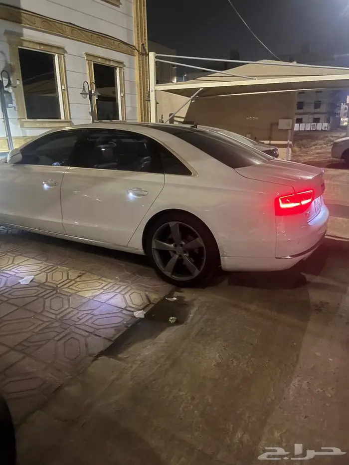 اودي a8 13